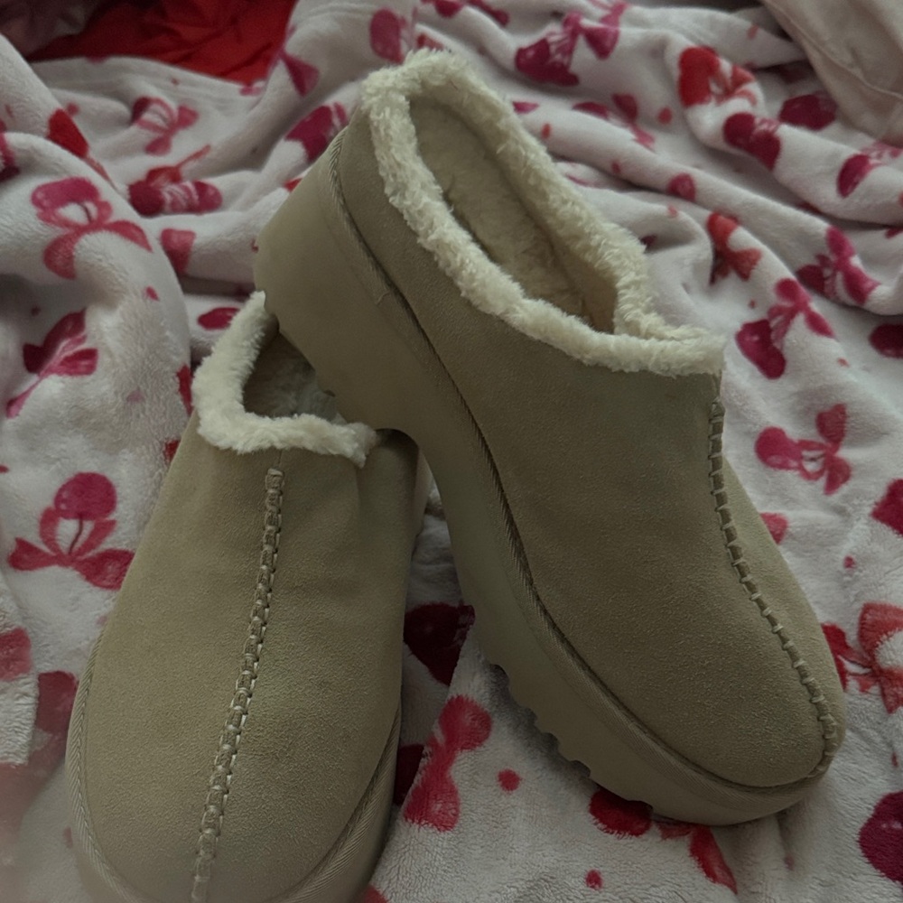 UGG New Heights Cream Mules with Faux Fur Trim